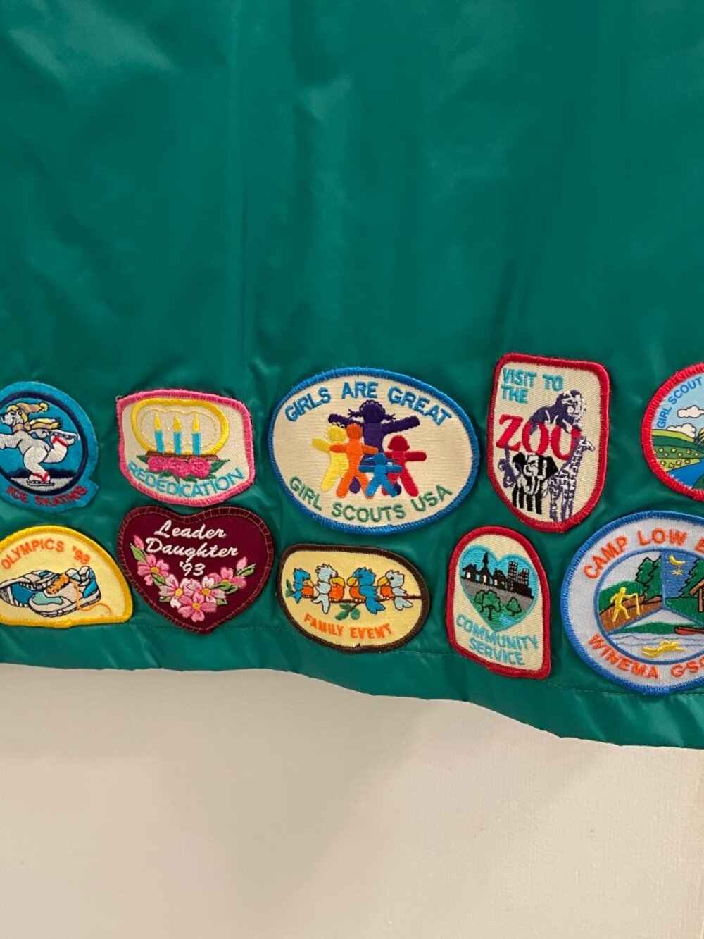 Be in the Current Seen vintage jacket #2 with Girl Scouts of the USA patches - Picture 6 of 6